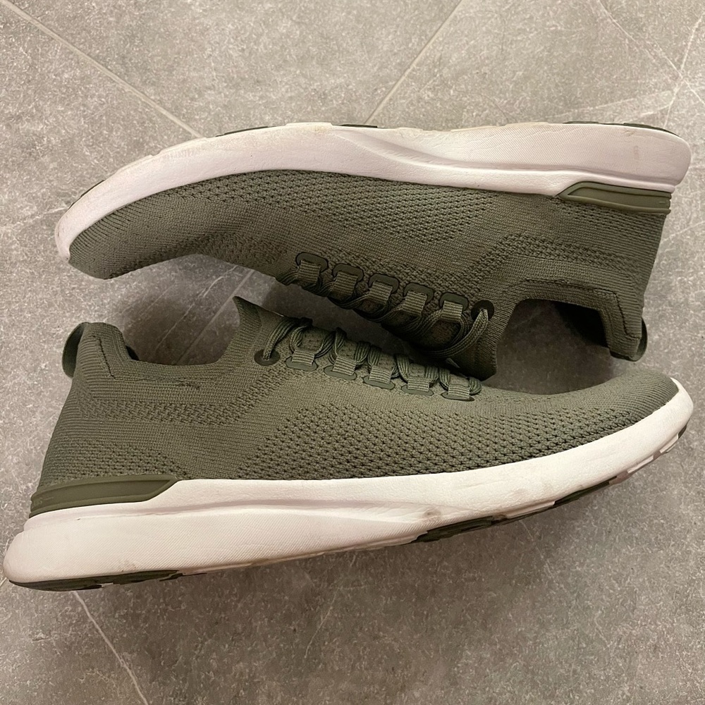 APL womens TECHLOOM breeze 9.5